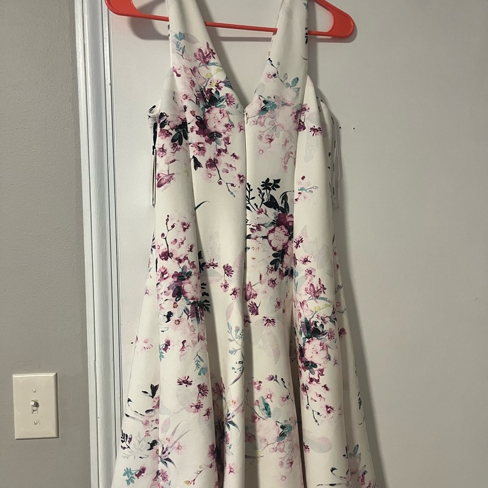 Kenzie Hailee Scuba Knit Dress Size 6